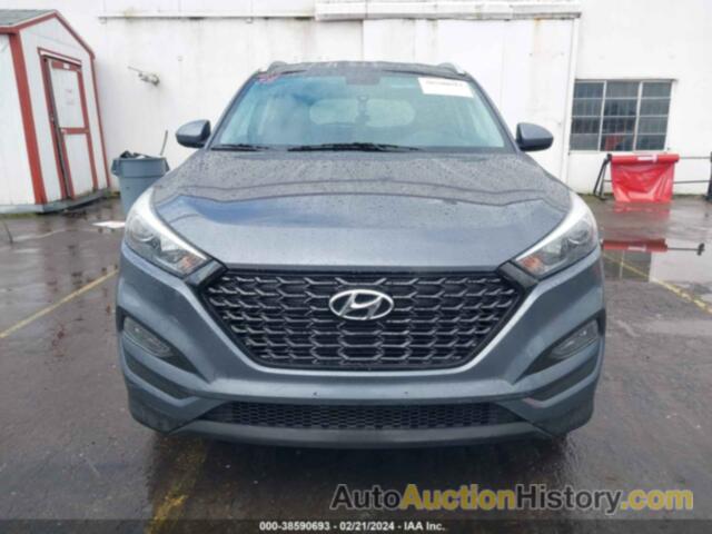 HYUNDAI TUCSON SE, KM8J3CA45HU301796