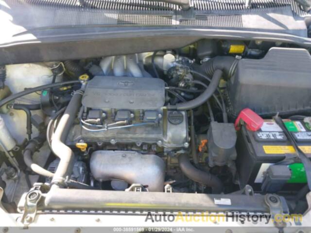 TOYOTA SIENNA LE, 4T3ZF13C5WU029225