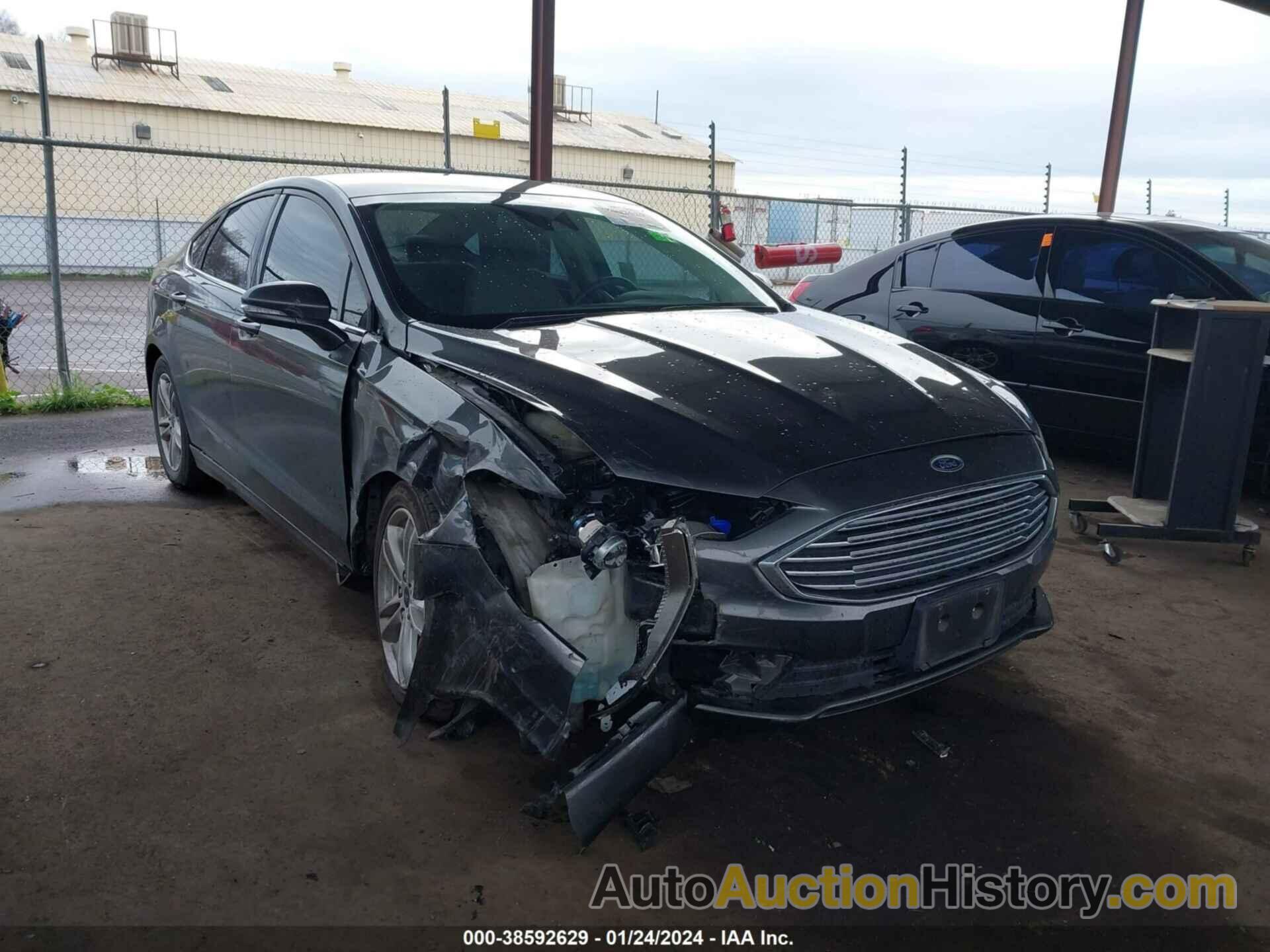 FORD FUSION SE, 3FA6P0HD5JR270734