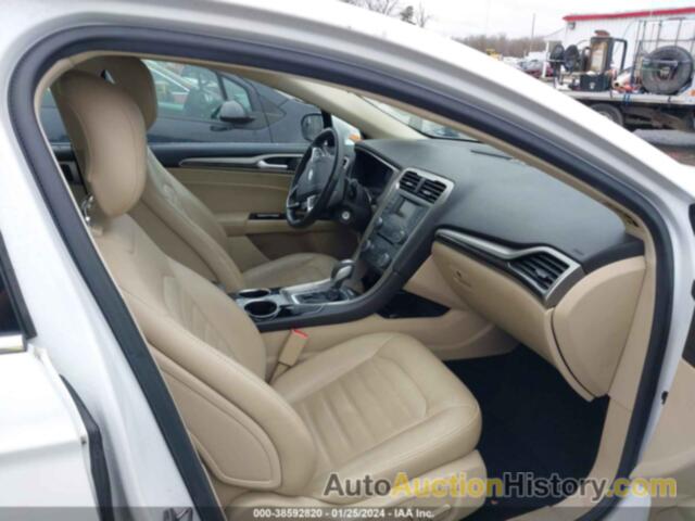 FORD FUSION SE, 3FA6P0HR3DR222312