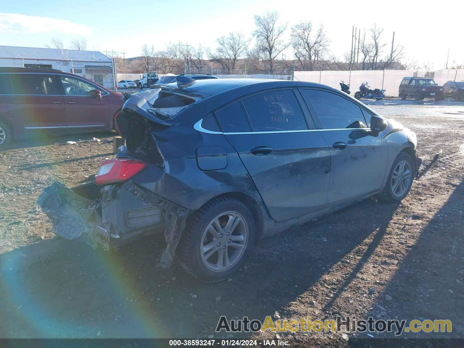 CHEVROLET CRUZE LT AUTO, 1G1BE5SM9J7131842