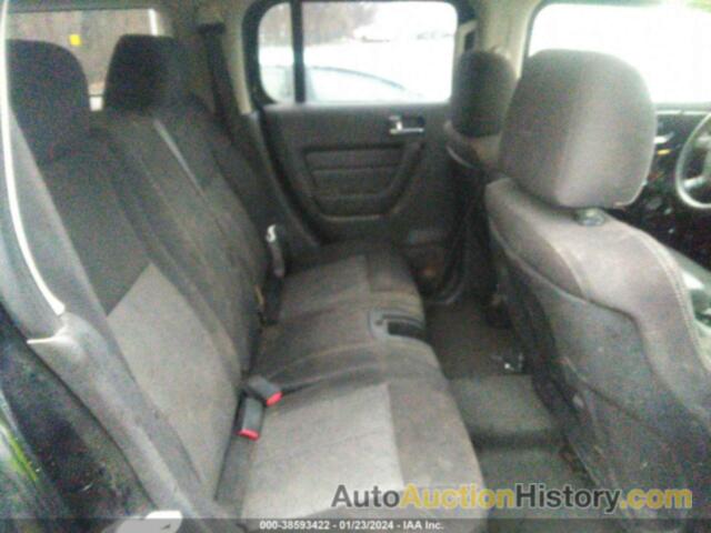 HUMMER H3 SUV, 5GTDN13E178238976