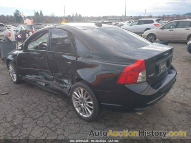VOLVO S40 T5, YV1MH672X82377580