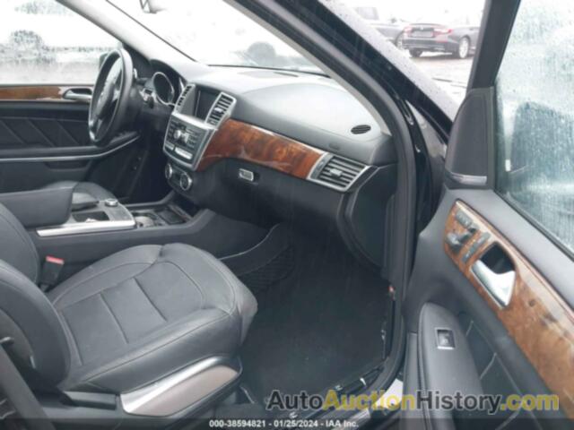 MERCEDES-BENZ GL 550 4MATIC, 4JGDF7DE8FA540693