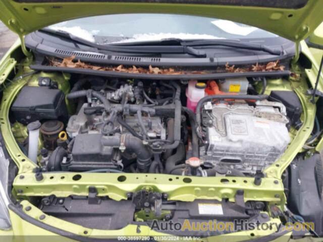 TOYOTA PRIUS C TWO, JTDKDTB33G1126251