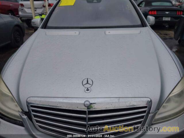 MERCEDES-BENZ S 550 4MATIC, WDDNG8GB5AA320097