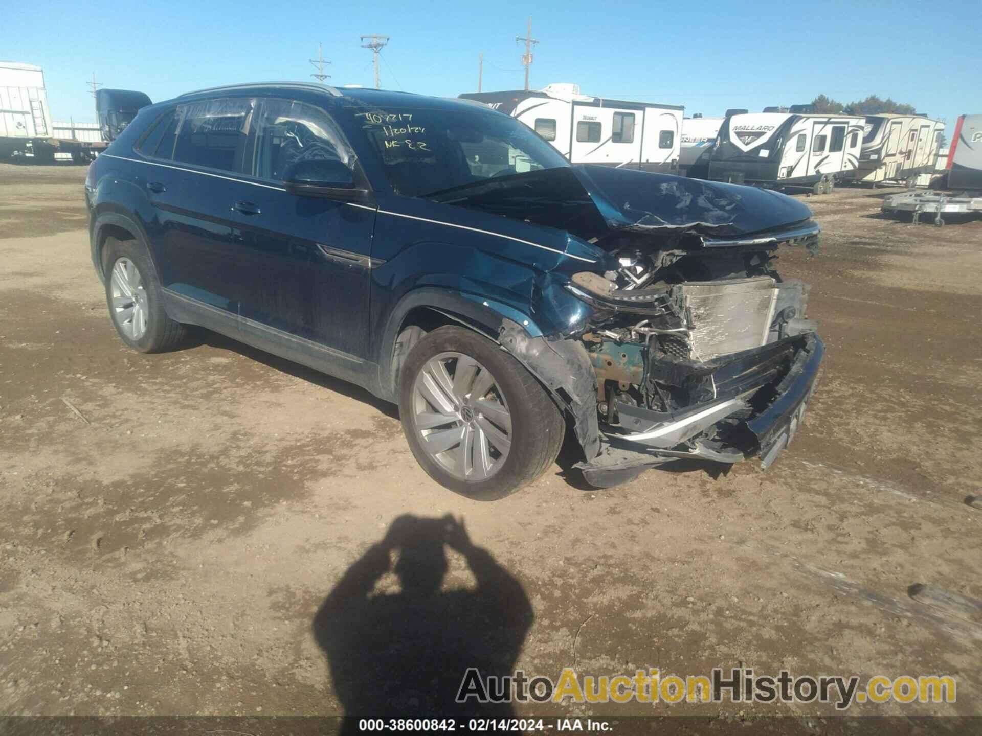 VOLKSWAGEN ATLAS CROSS SPORT SE, 1V2YE2CA2LC213585