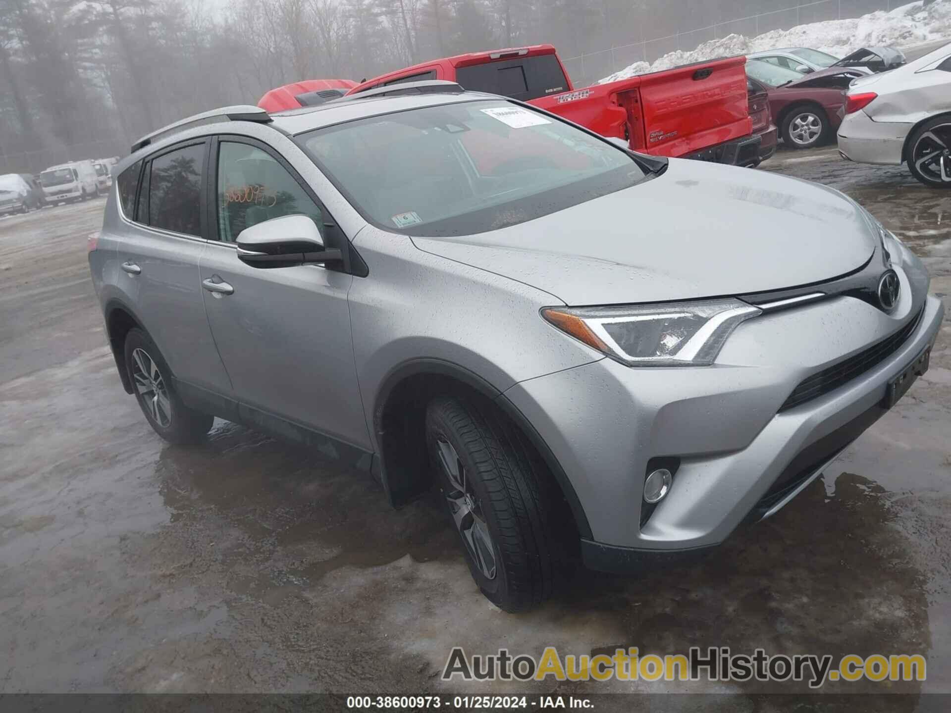 TOYOTA RAV4 XLE, 2T3RFREV8HW649454