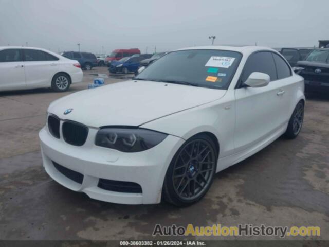 BMW 135 I, WBAUC9C58BVM10374