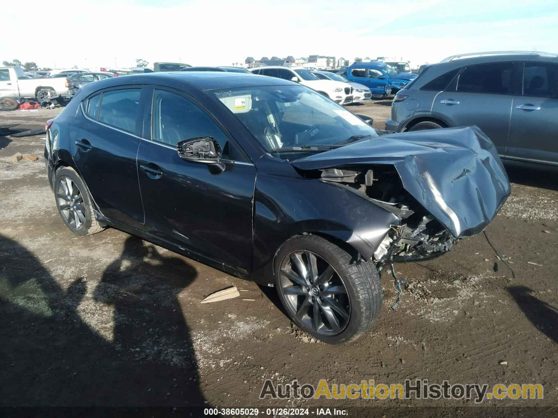 MAZDA 3 TOURING, 3MZBN1L36JM229445