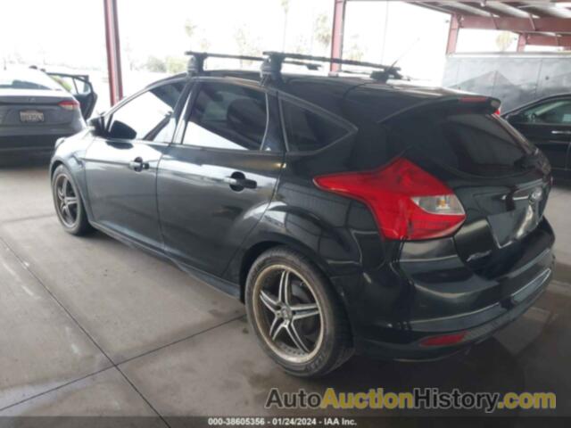 FORD FOCUS SE, 1FADP3K27EL295171