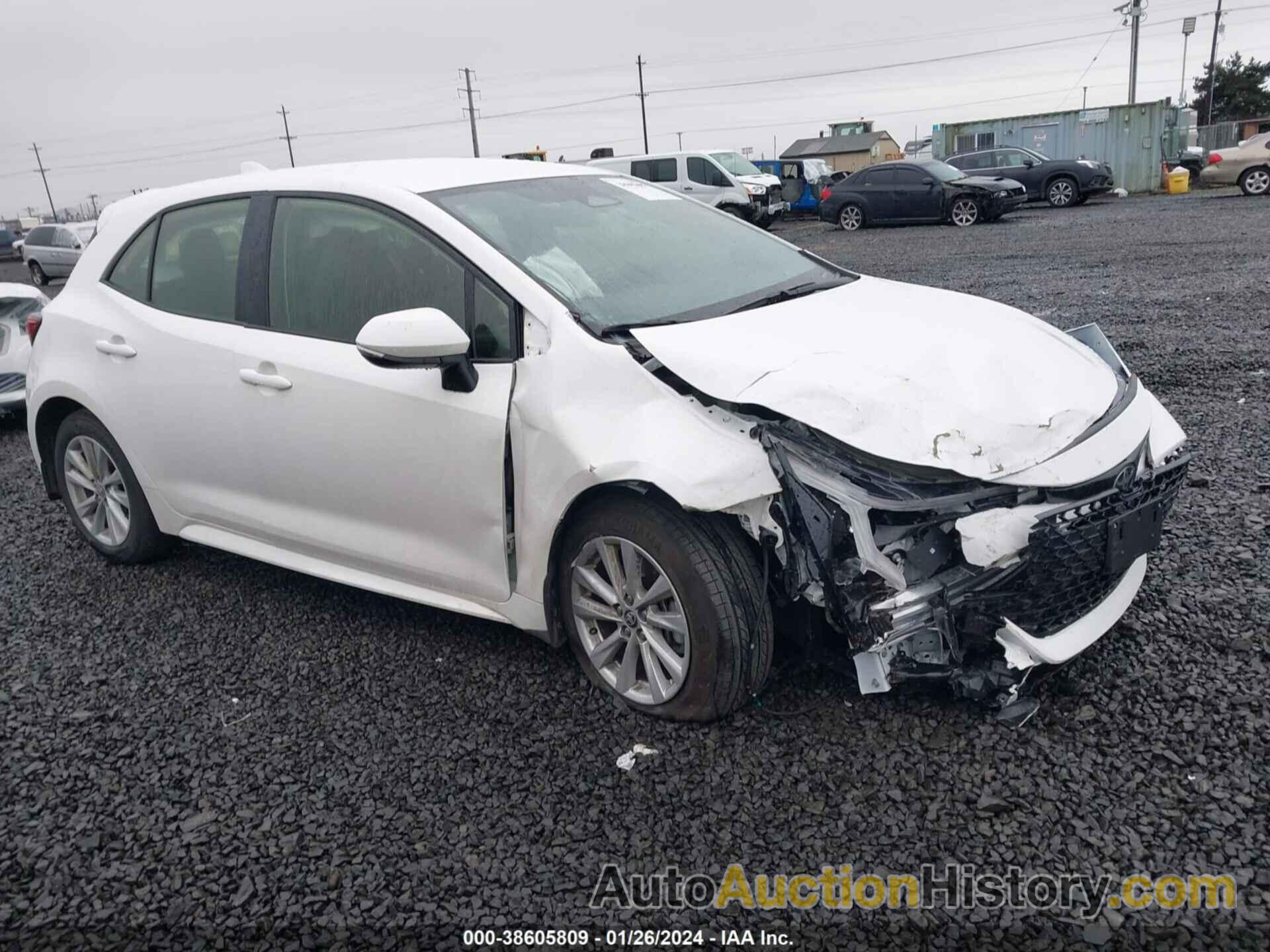 TOYOTA COROLLA SE, JTND4MBE6R3219767