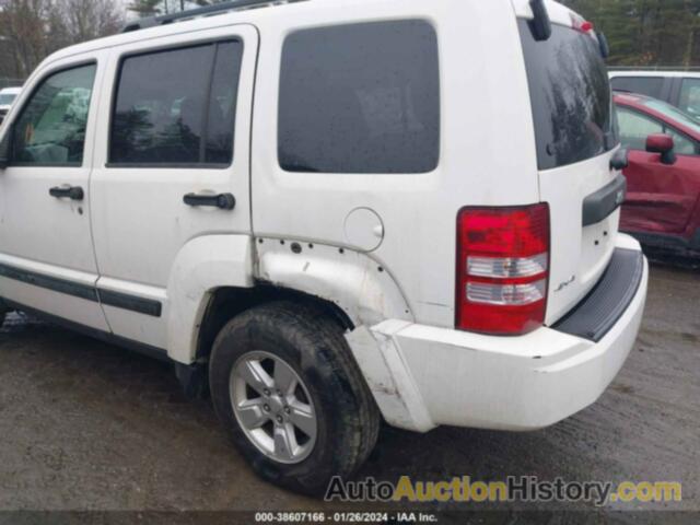 JEEP LIBERTY SPORT, 1J8GN28K39W514624