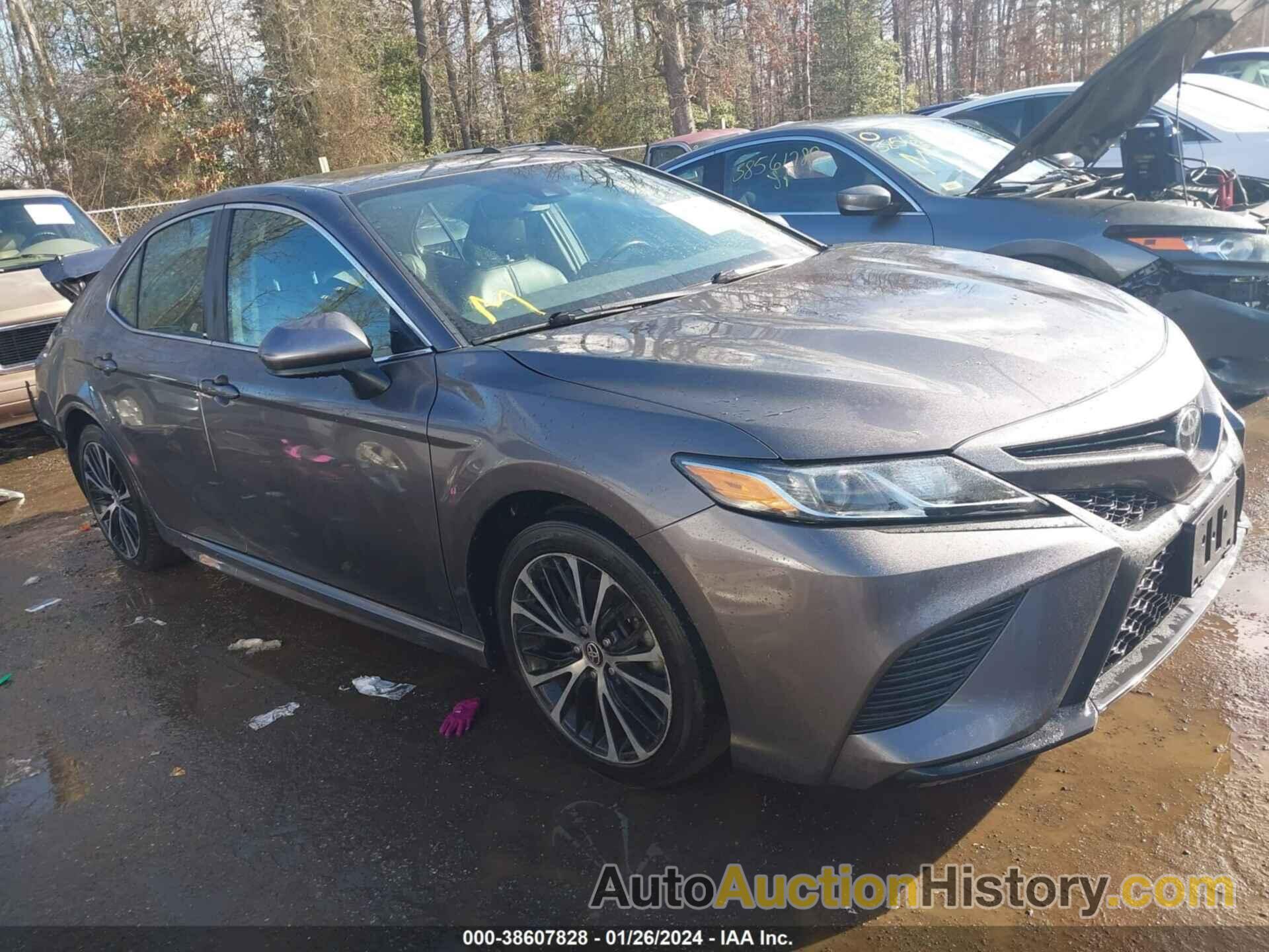 TOYOTA CAMRY SE, 4T1G11AK3LU980446