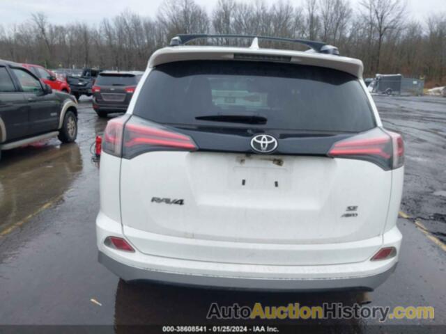 TOYOTA RAV4 SE, JTMJFREV2GJ096732