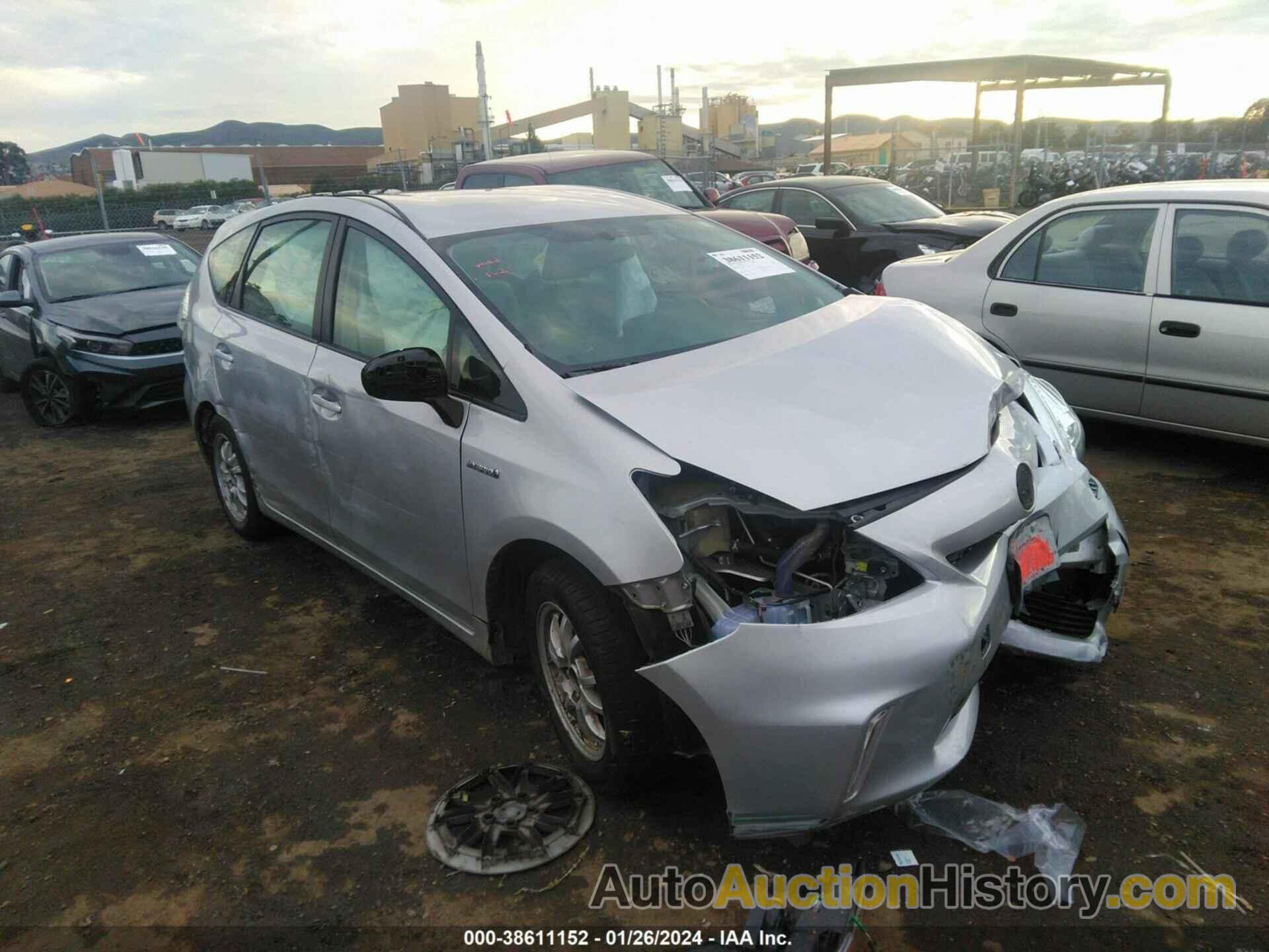 TOYOTA PRIUS V TWO, JTDZN3EU1D3239776