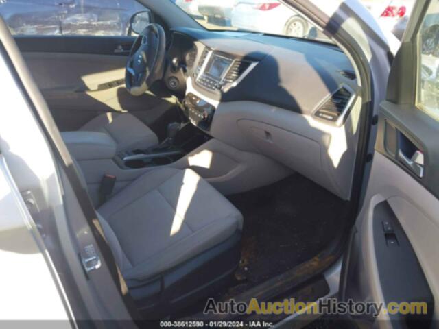 HYUNDAI TUCSON SE, KM8J33A49HU443925