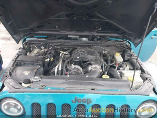 JEEP WRANGLER SAHARA, 1C4AJWBG0EL102211