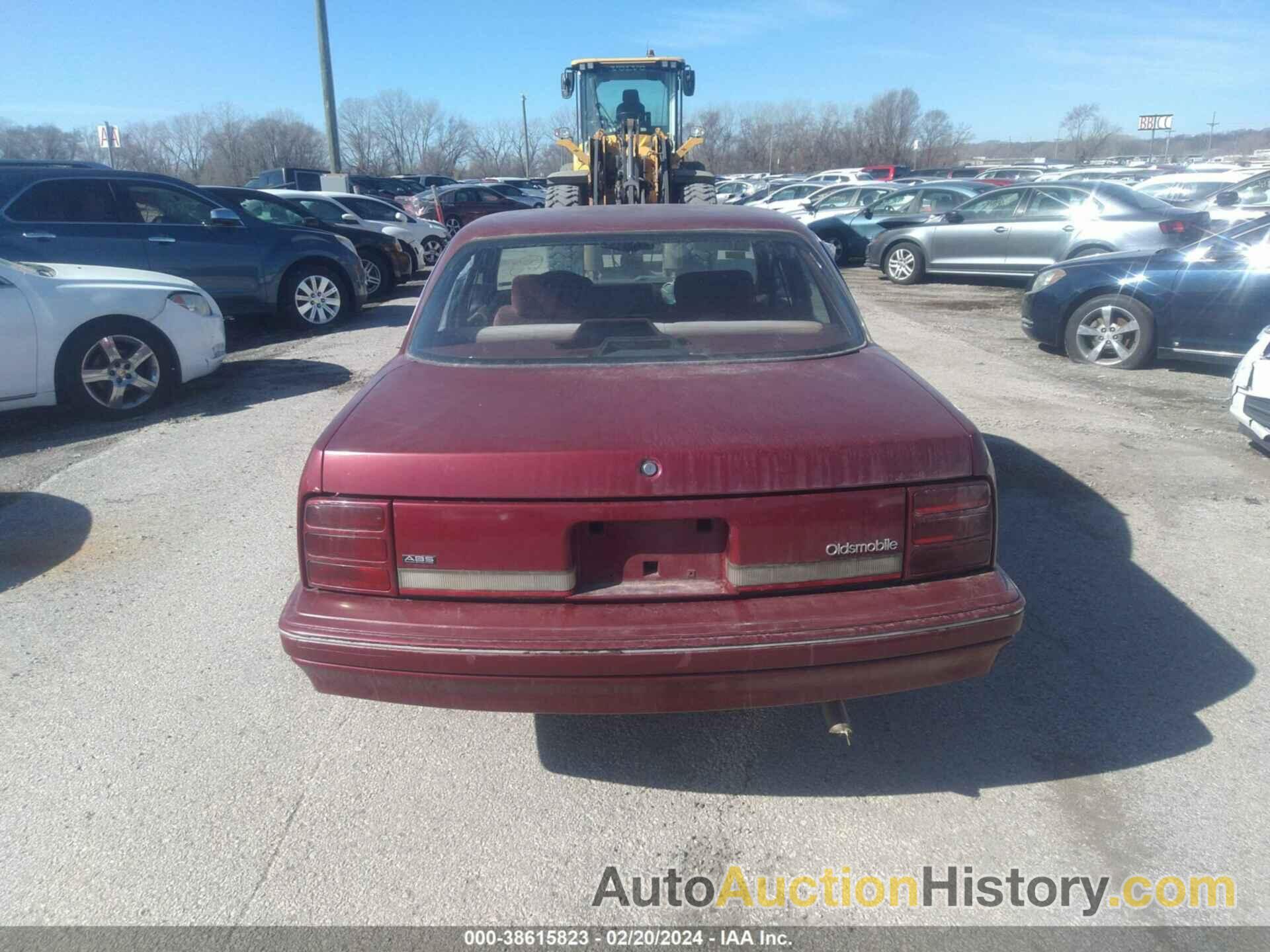 OLDSMOBILE CIERA SL, 1G3AJ55M7S6332575