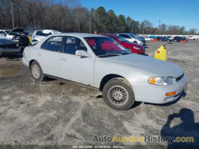 TOYOTA CAMRY LE, 4T1SK12E0SU508364