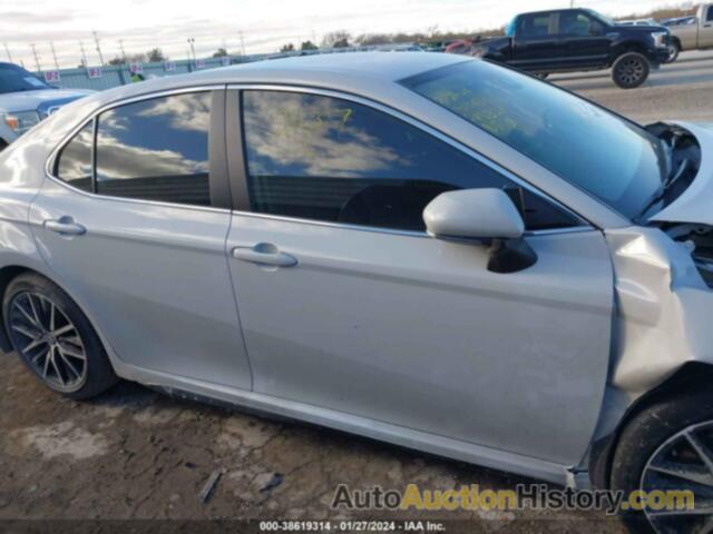 TOYOTA CAMRY SE, 4T1G11AK4RU206327