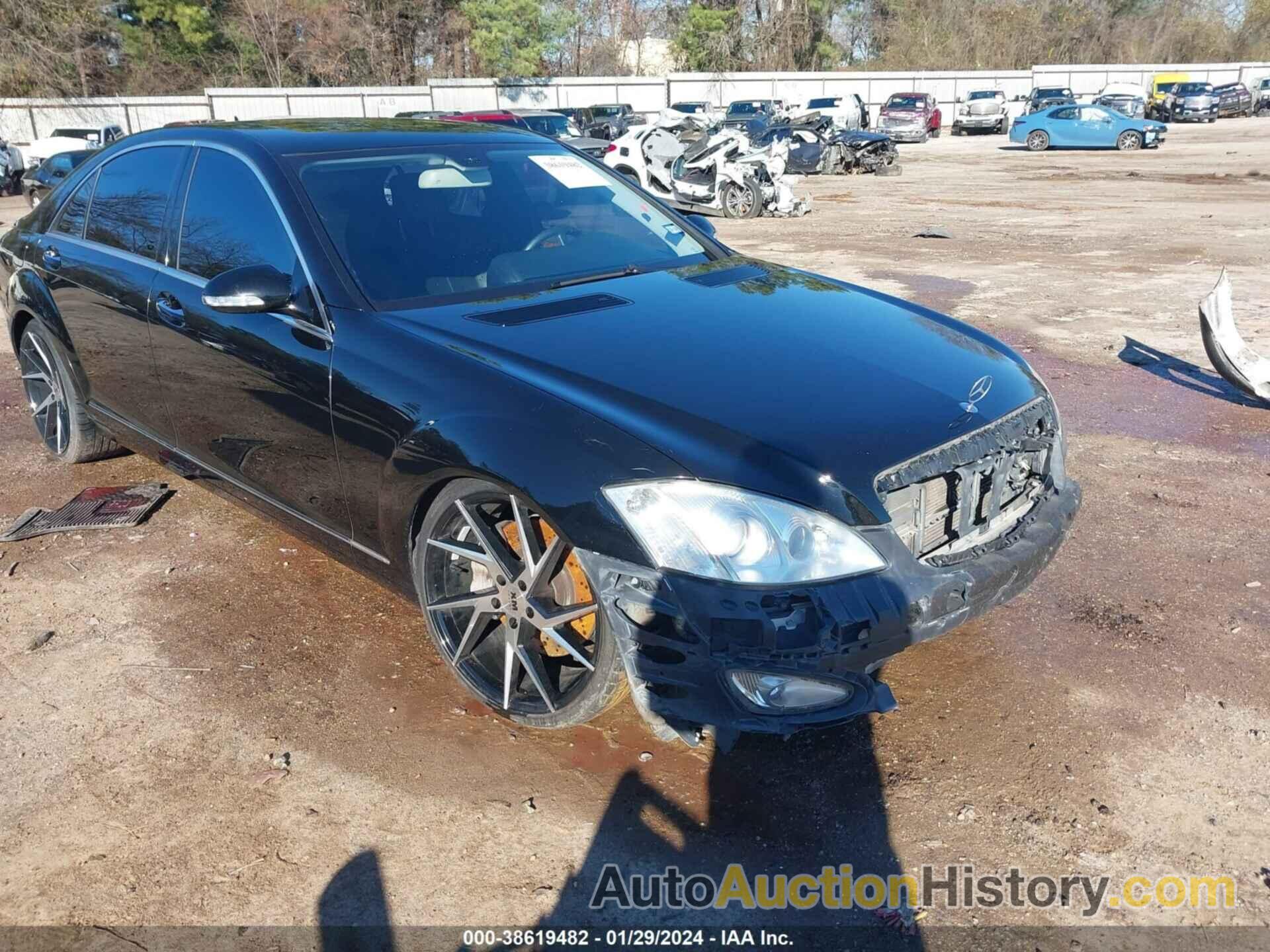 MERCEDES-BENZ S 550 4MATIC, WDDNG86X37A125458