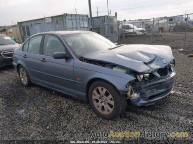 BMW 323I, WBAAM3348YFP70963