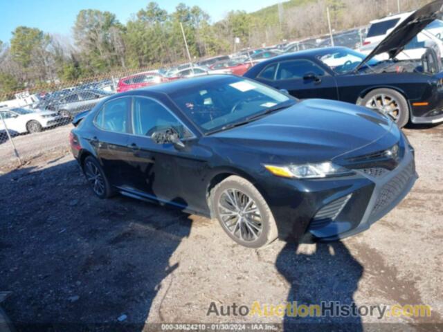 TOYOTA CAMRY SE, 4T1B11HK5JU147065