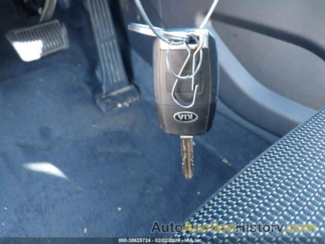 KIA FORTE LX, 3KPFK4A70JE224157