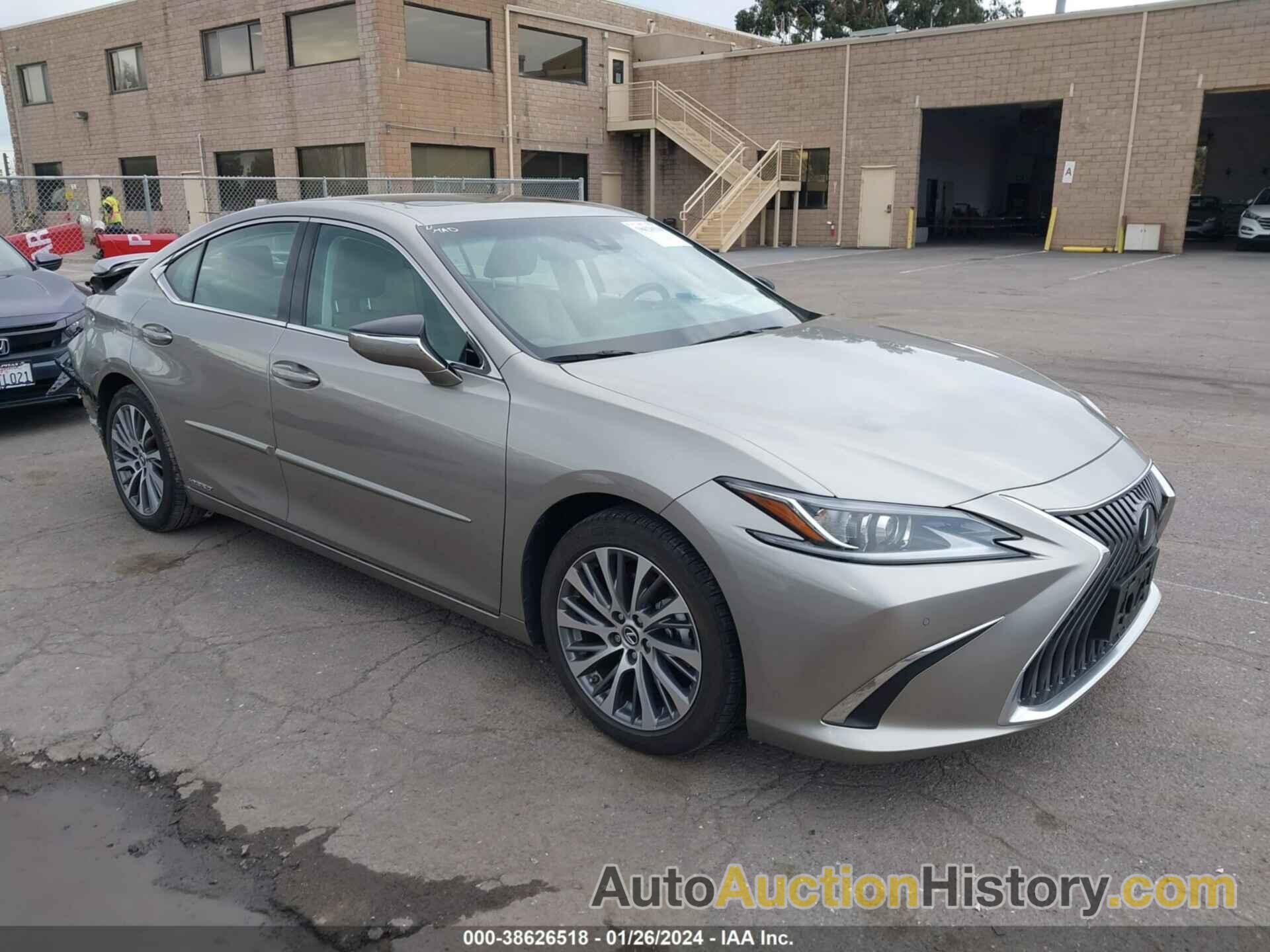 LEXUS ES 300H, 58AB21B11KU003441