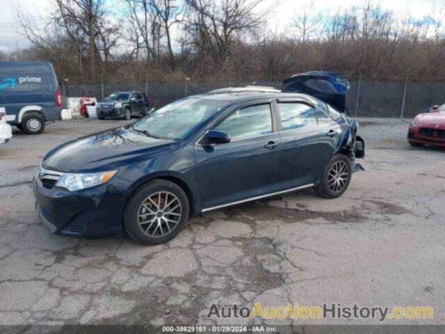 TOYOTA CAMRY LE, 4T4BF1FK7DR325637