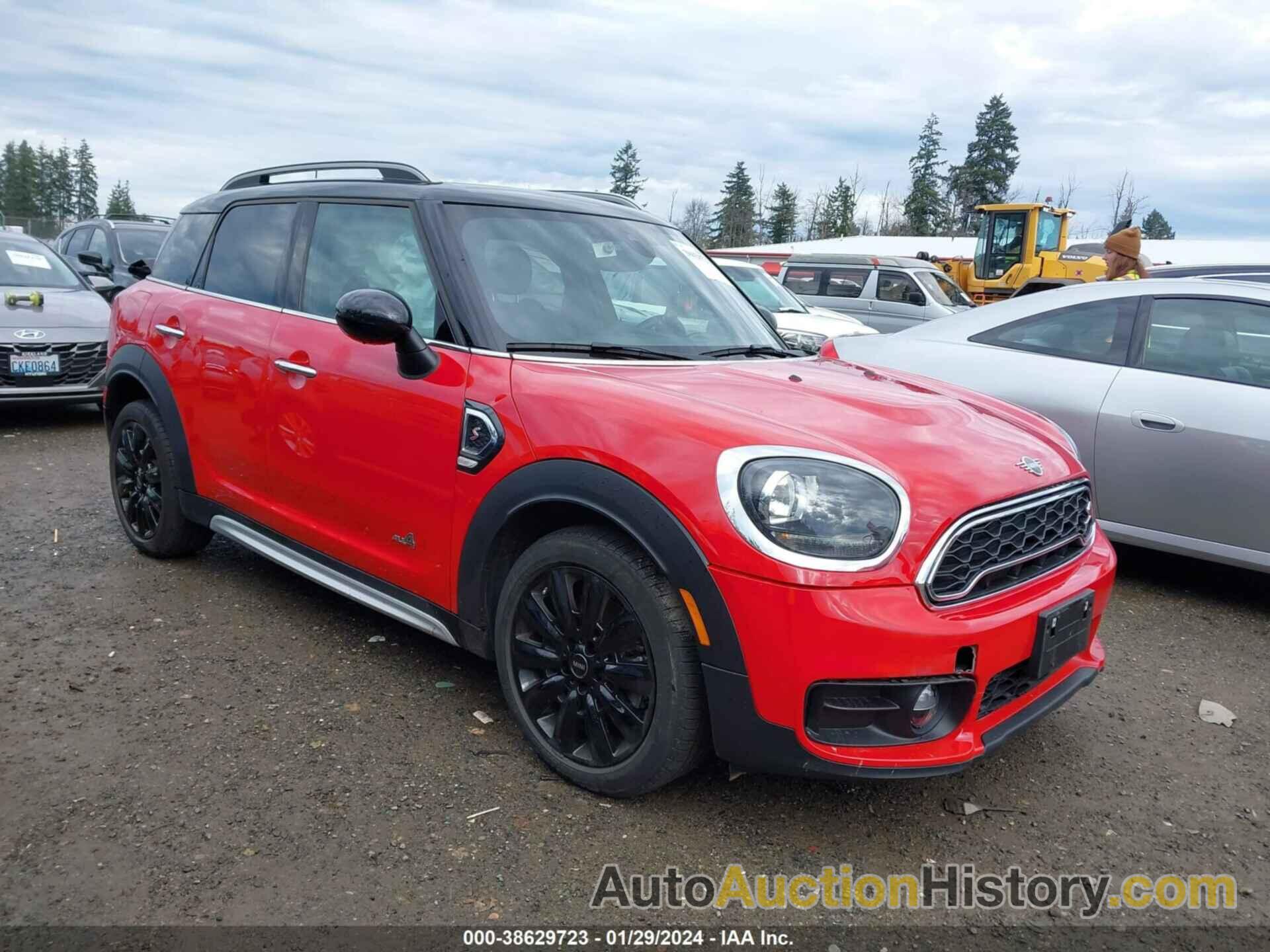 MINI COUNTRYMAN COOPER S, WMZYT5C57K3E63613