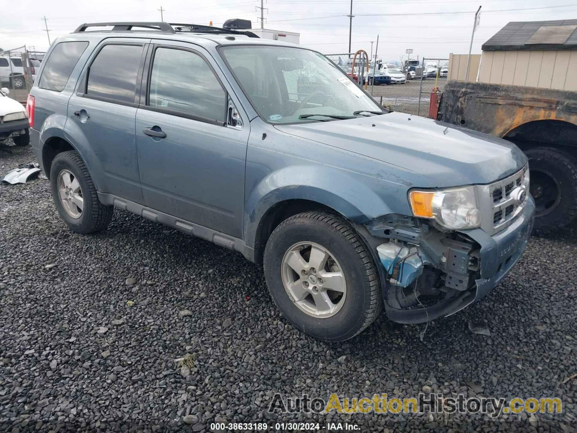 FORD ESCAPE XLT, 1FMCU0DG7AKA31112