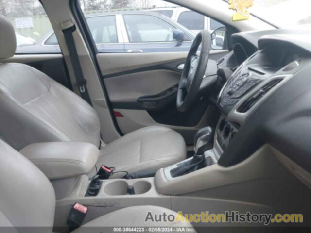 FORD FOCUS SE, 1FADP3F28DL186839