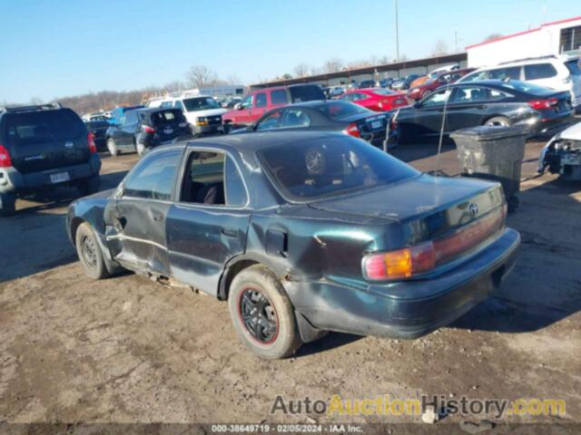 TOYOTA CAMRY LE, 4T1SK12E6PU208075