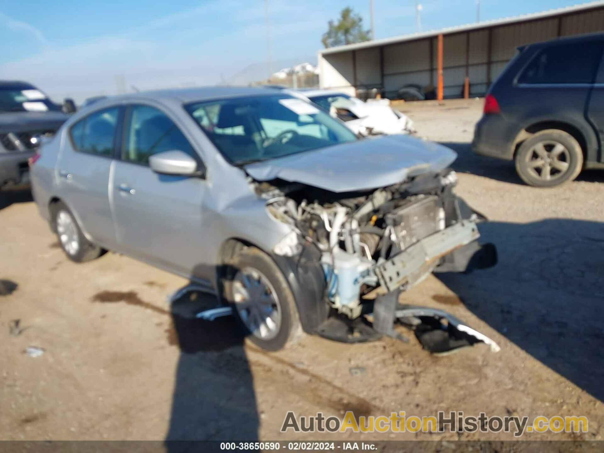 NISSAN VERSA 1.6 SV, 3N1CN7AP0FL804722