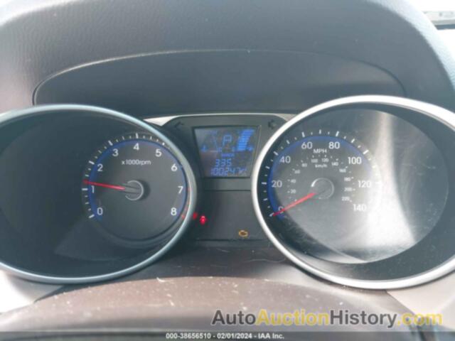 HYUNDAI TUCSON SE, KM8JU3AG3EU930461