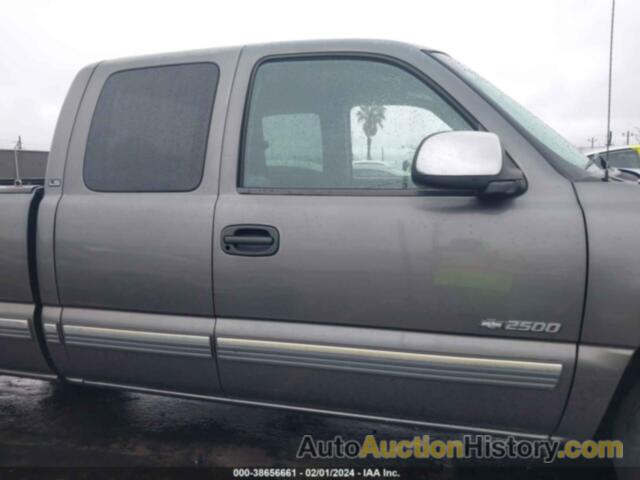 CHEVROLET SILVERADO 2500 LS, 1GCGC29U6YE380676