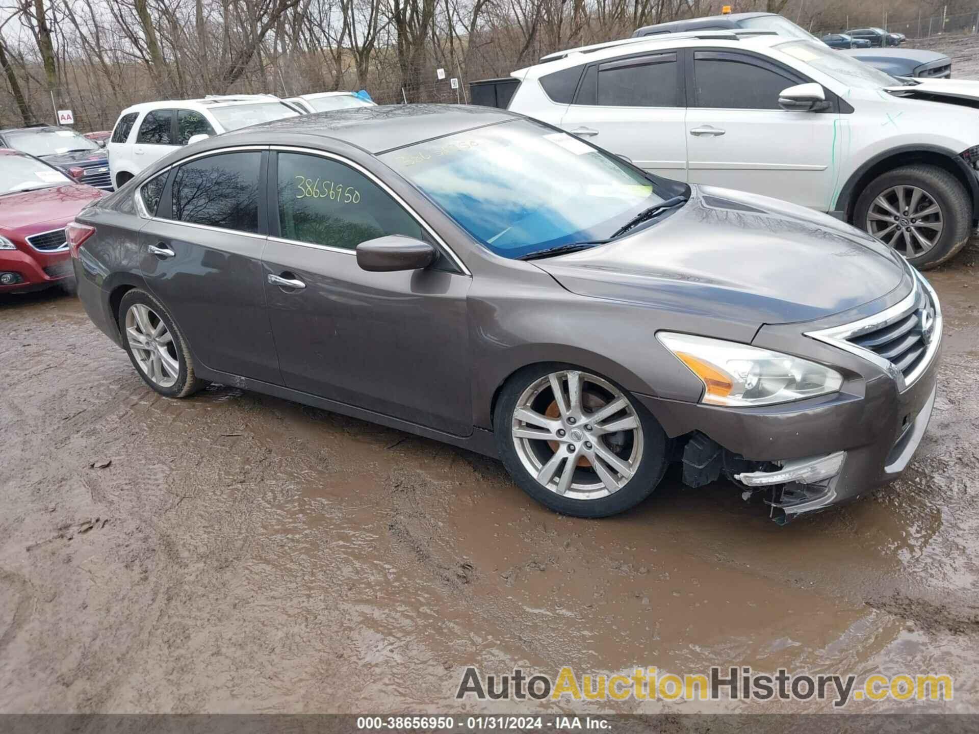 NISSAN ALTIMA 3.5 S, 1N4BL3AP2DC258561