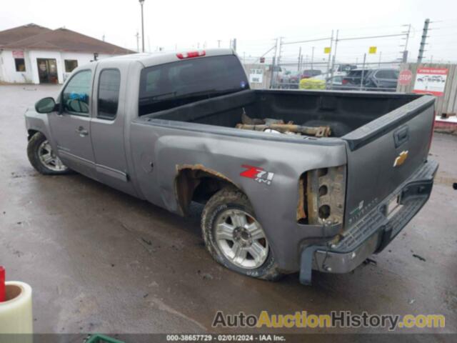 CHEVROLET SILVERADO 1500 LT, 1GCRKSE74CZ254183