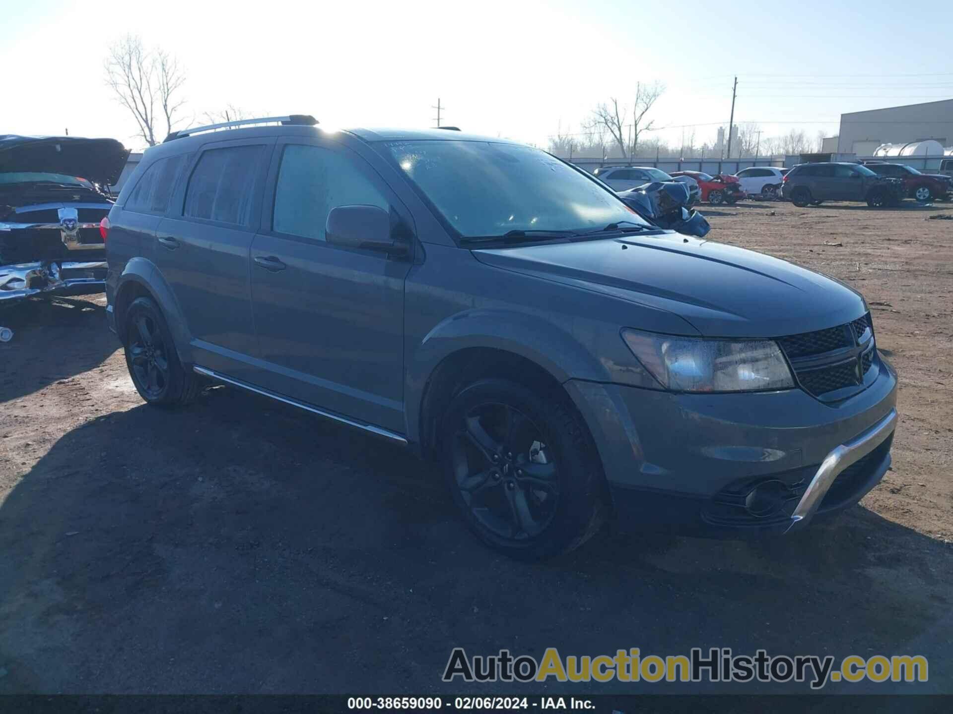 DODGE JOURNEY CROSSROAD AWD, 3C4PDDGG9KT805241