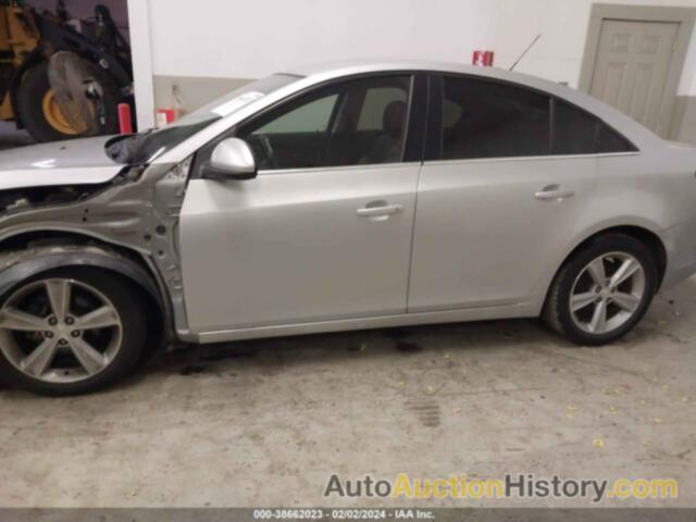 CHEVROLET CRUZE 2LT AUTO, 1G1PE5SBXF7136298