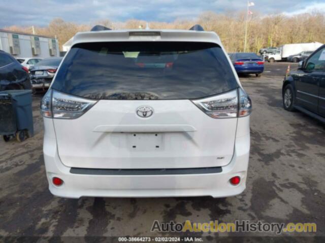 TOYOTA SIENNA SE 8 PASSENGER, 5TDXZ3DCXKS015728