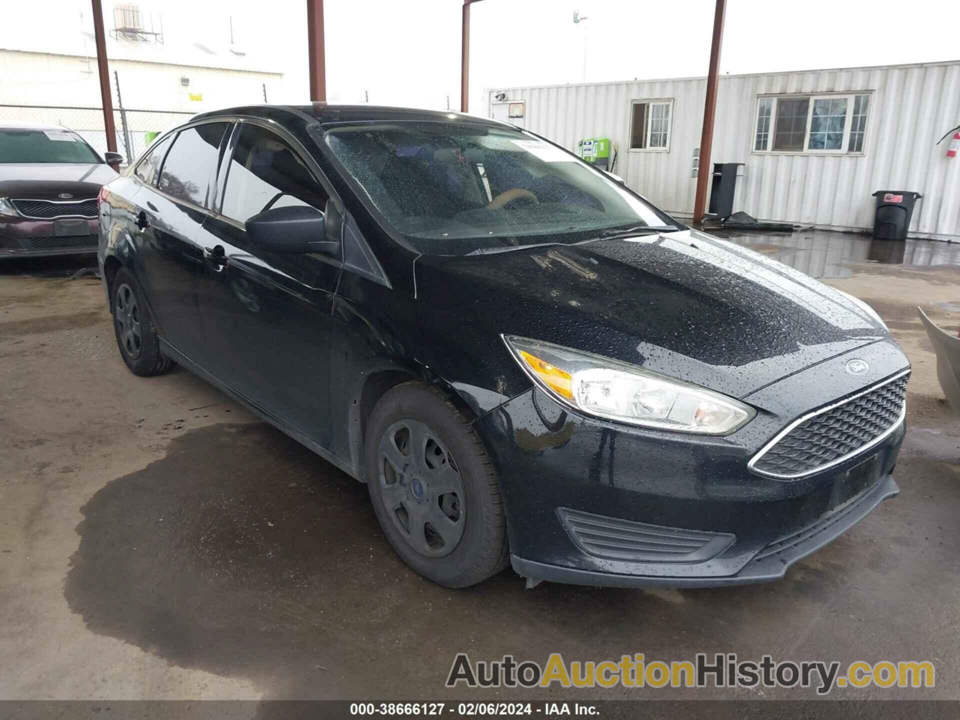 FORD FOCUS S, 1FADP3E21JL270997