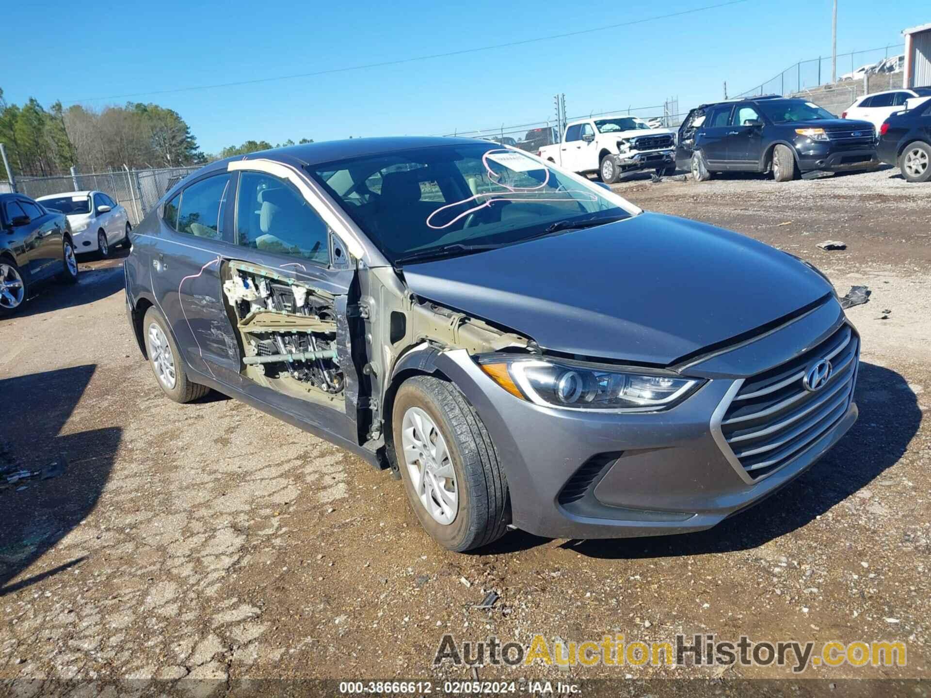 HYUNDAI ELANTRA SE, 5NPD74LF3JH286127