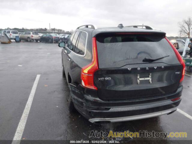 VOLVO XC90 T5 MOMENTUM, YV4102XK7G1074055