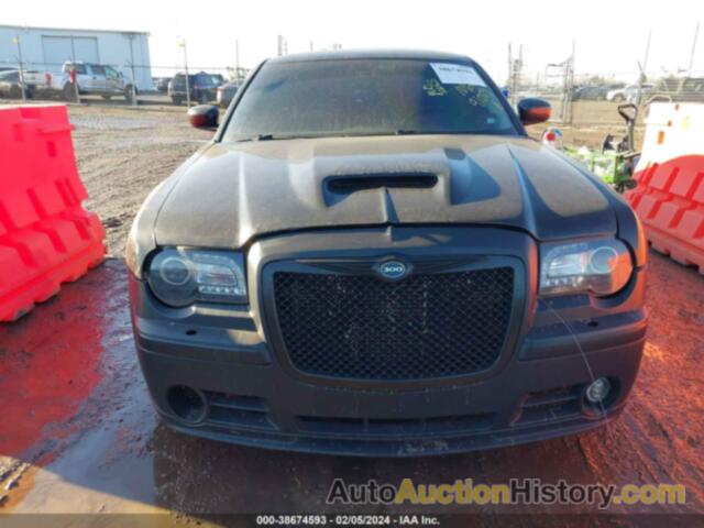 CHRYSLER 300C SRT8, 2C3LA73W58H142147