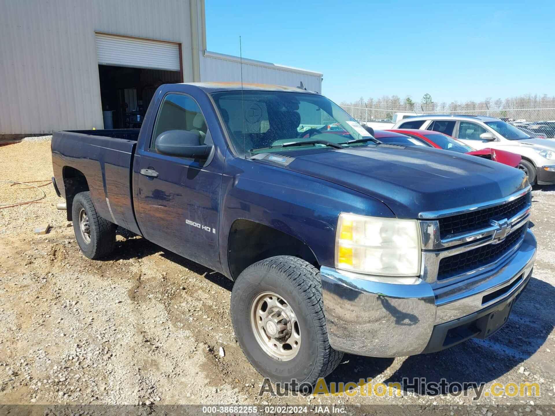 CHEVROLET SILVERADO 2500HD WORK TRUCK, 1GCHC24K77E516869