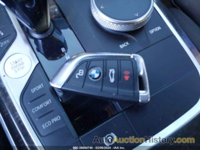 BMW 330XI, 3MW5R7J04L8B20958