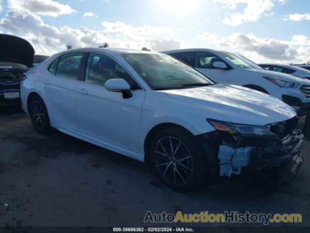 TOYOTA CAMRY SE, 4T1G11AK2NU626856